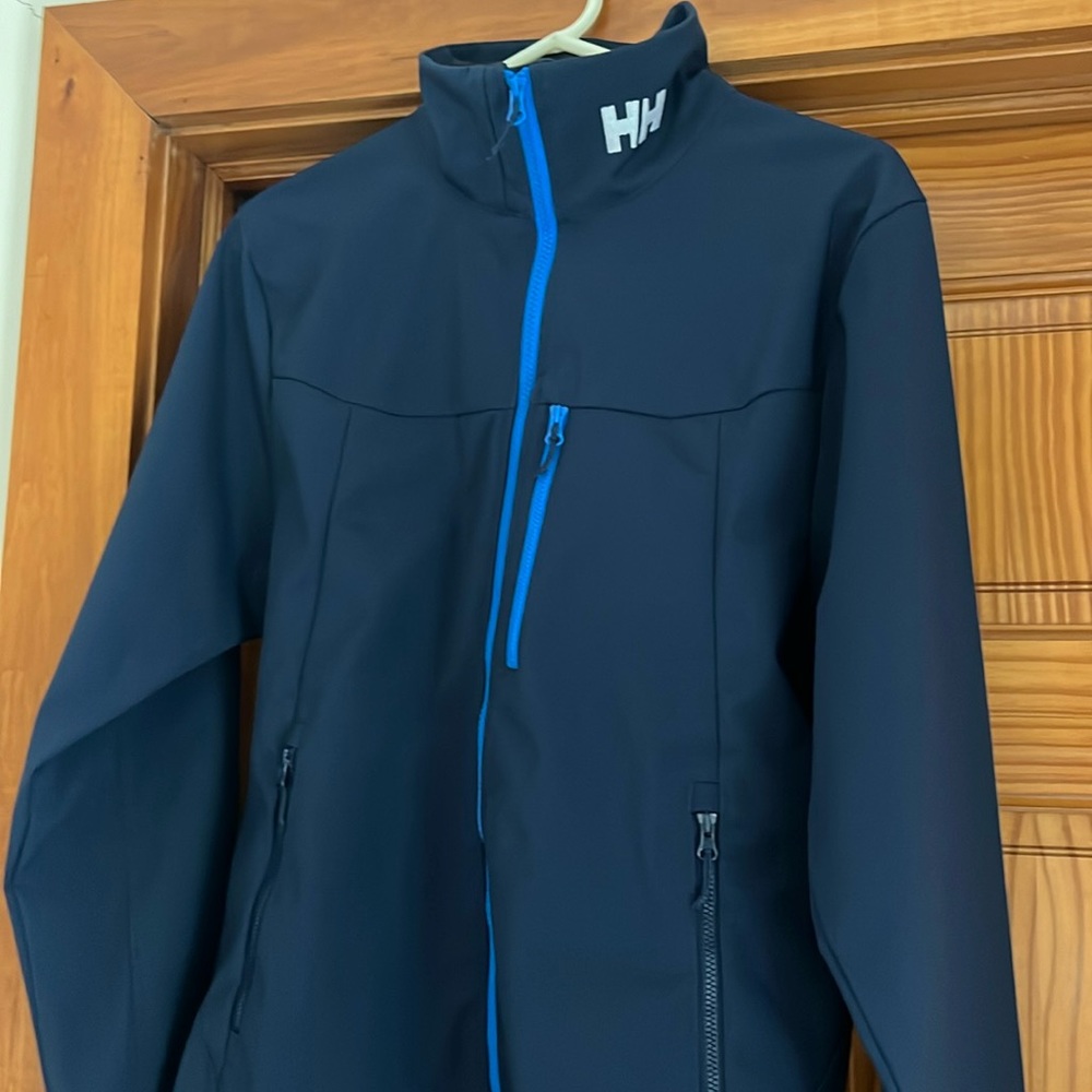 NWOT Helly Hansen tech shell M